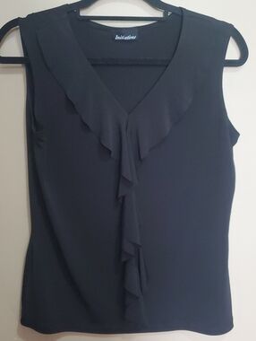 Initiative Black Ruffle V-Neck Sleeveless Top Size Large